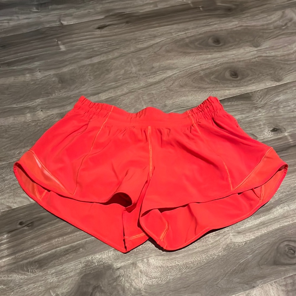 Lululemon hotty hot regular length